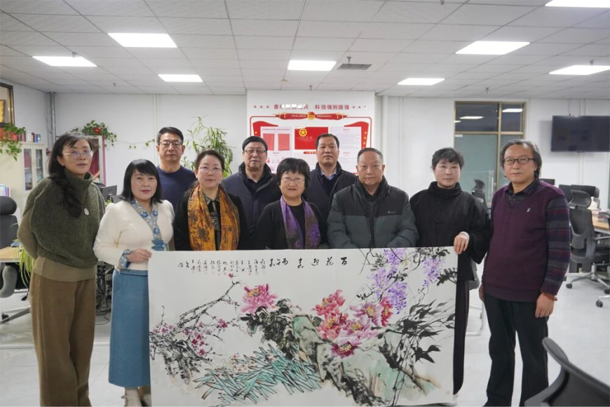 丹青送福暖睿陽(yáng)·翰墨迎春揚(yáng)傳統(tǒng)—天水市牡丹書(shū)畫院黨支部走進(jìn)睿陽(yáng)科技開(kāi)展馬年“萬(wàn)福迎春”公益活動(dòng)